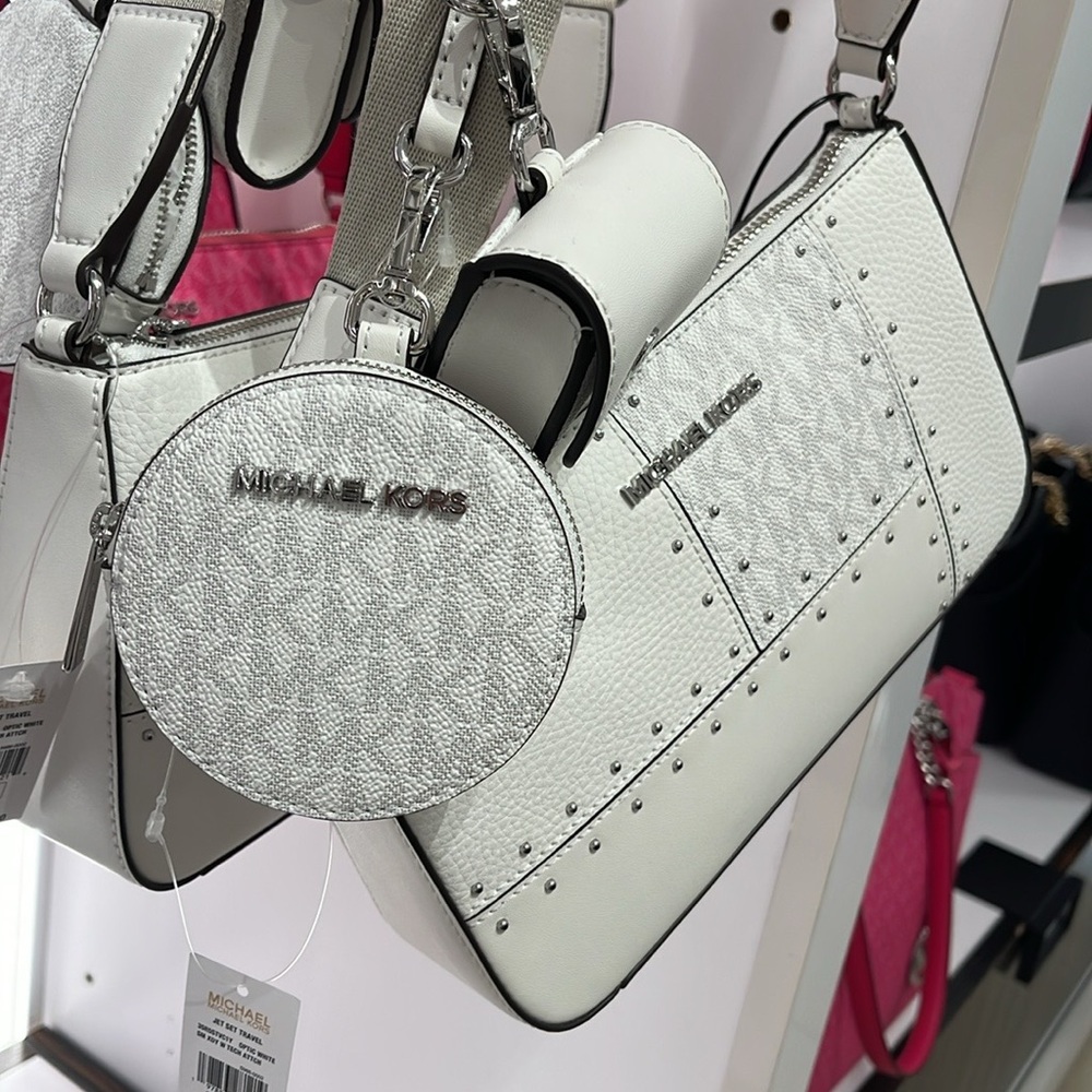 Michael Kors Jet Set Signature Logo Crossbody Bag with Case  Apple Airpods Pro® - Picture 16 of 16